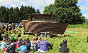 Puppet show with island soundscape